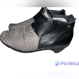 Bernie Mev Zen Celine Leather Boot EUC Size 8